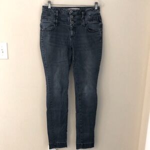 S& P Women's vintage style Y2K medium wash Blue Jeans triple button high waist